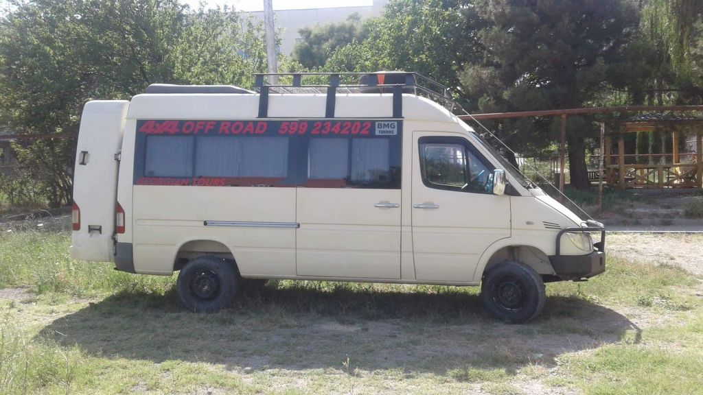 მრ.ავტობუსი - MERCEDES-BENZ