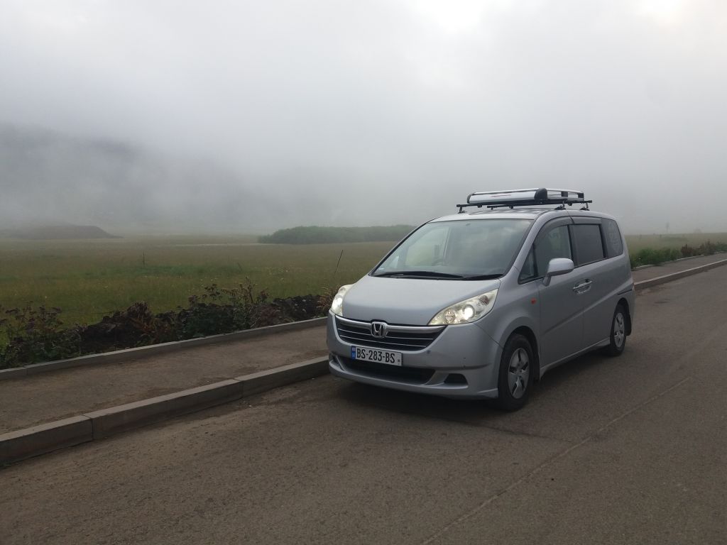 მინივენი - HONDA