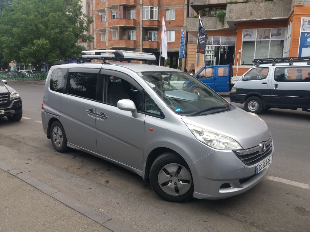 მინივენი - HONDA