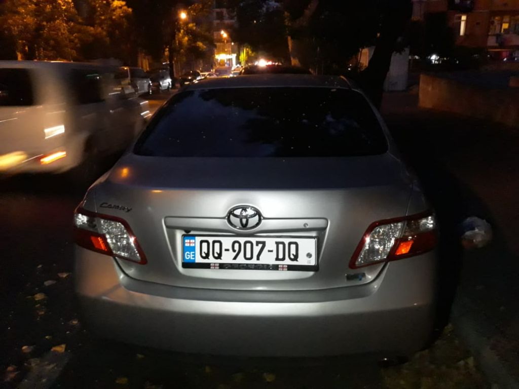 სედანი - TOYOTA