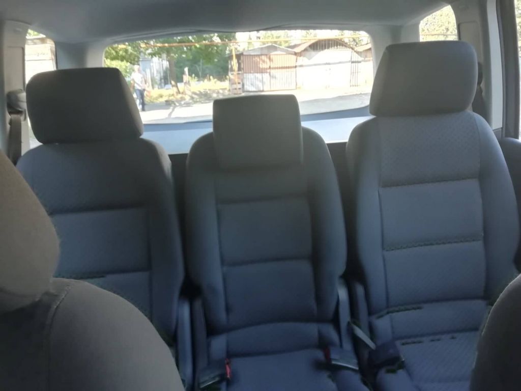 სედანი - VOLKSWAGEN