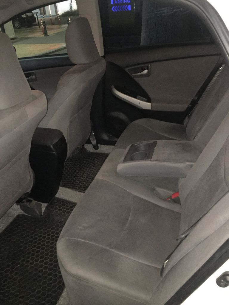 სედანი - TOYOTA