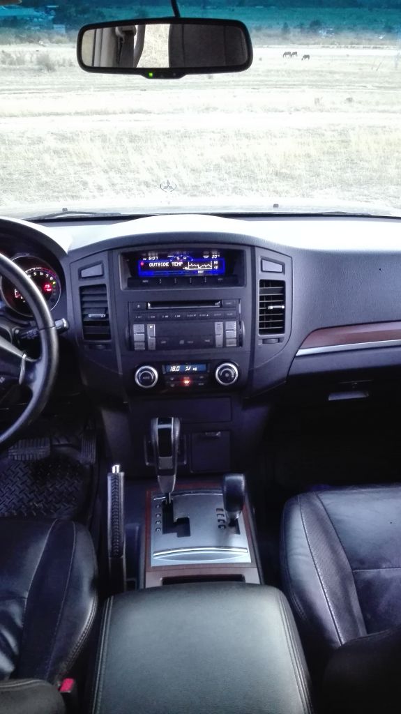 ჯიპი - MITSUBISHI